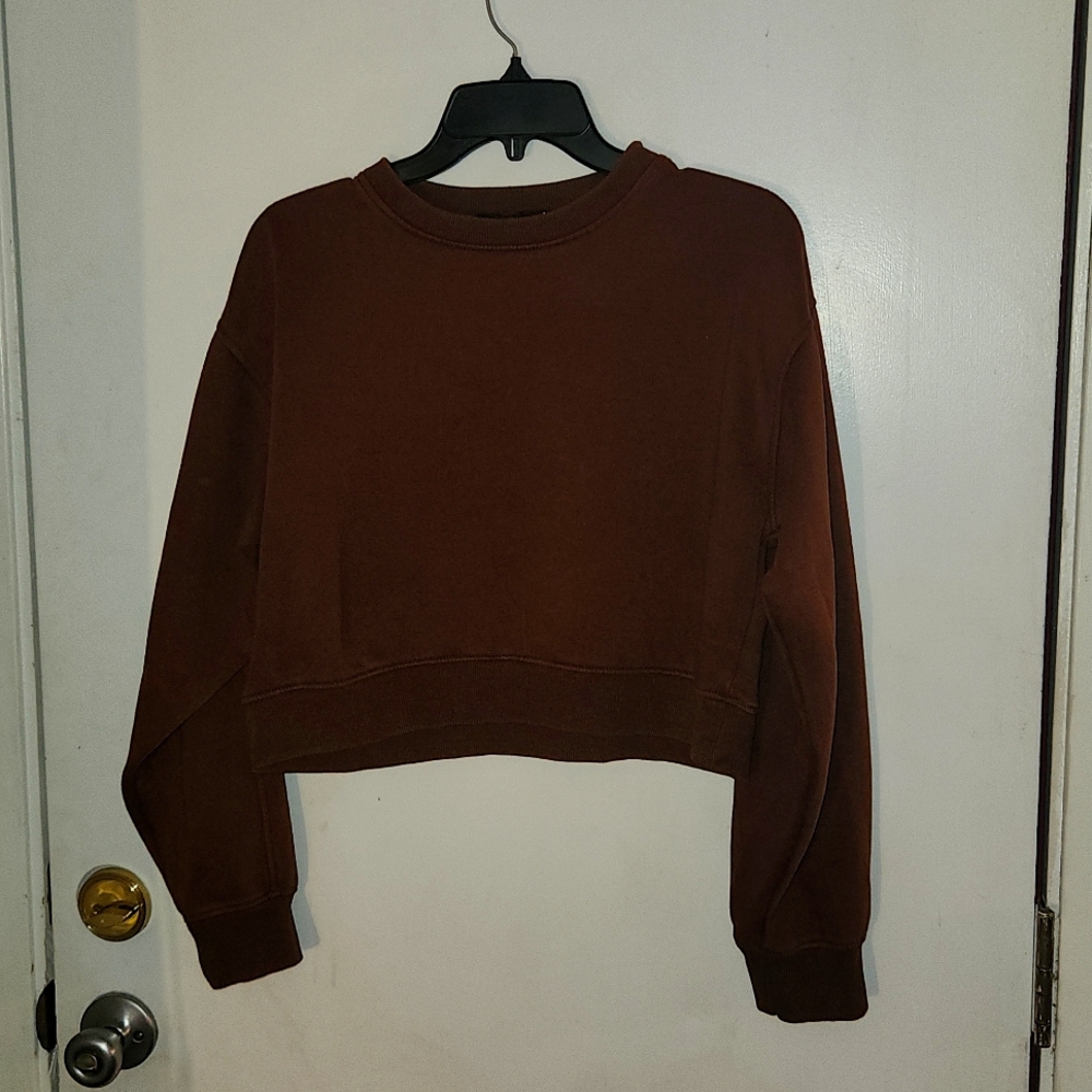 Cropped Sweatshirt